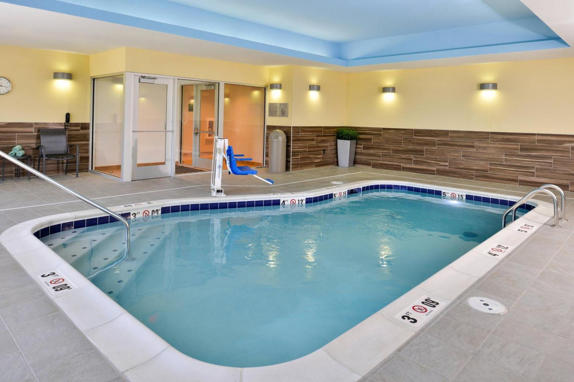 Fairfield Inn & Suites By Marriott St. Joseph Exteriér fotografie